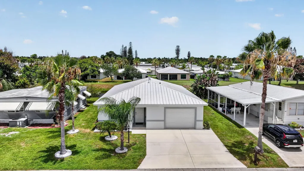 38 Spanish Way Port St Lucie FL 34952