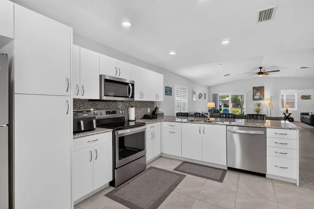38 Spanish Way Port St Lucie FL 34952