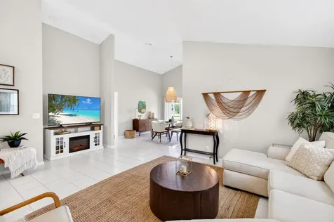 7671 Stirling Bridge Boulevard N Delray Beach FL 33446