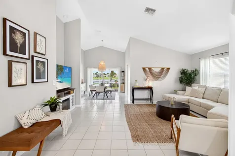 7671 Stirling Bridge Boulevard N Delray Beach FL 33446