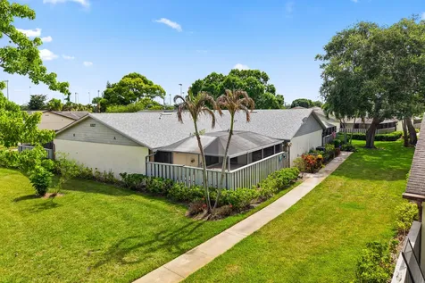 1327 Peppertree Trail Fort Pierce FL 34950