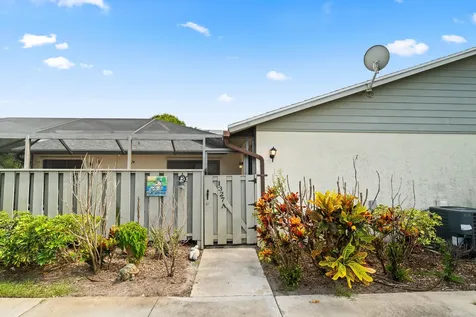 1327 Peppertree Trail Fort Pierce FL 34950