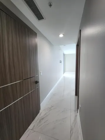 17301 Biscayne Boulevard North Miami Beach FL 33160