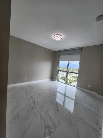 17301 Biscayne Boulevard North Miami Beach FL 33160