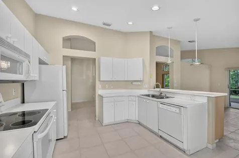 9840 Arbor View Drive S Boynton Beach FL 33437