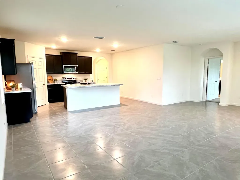 4011 SW Kidd Court Port St Lucie FL 34953