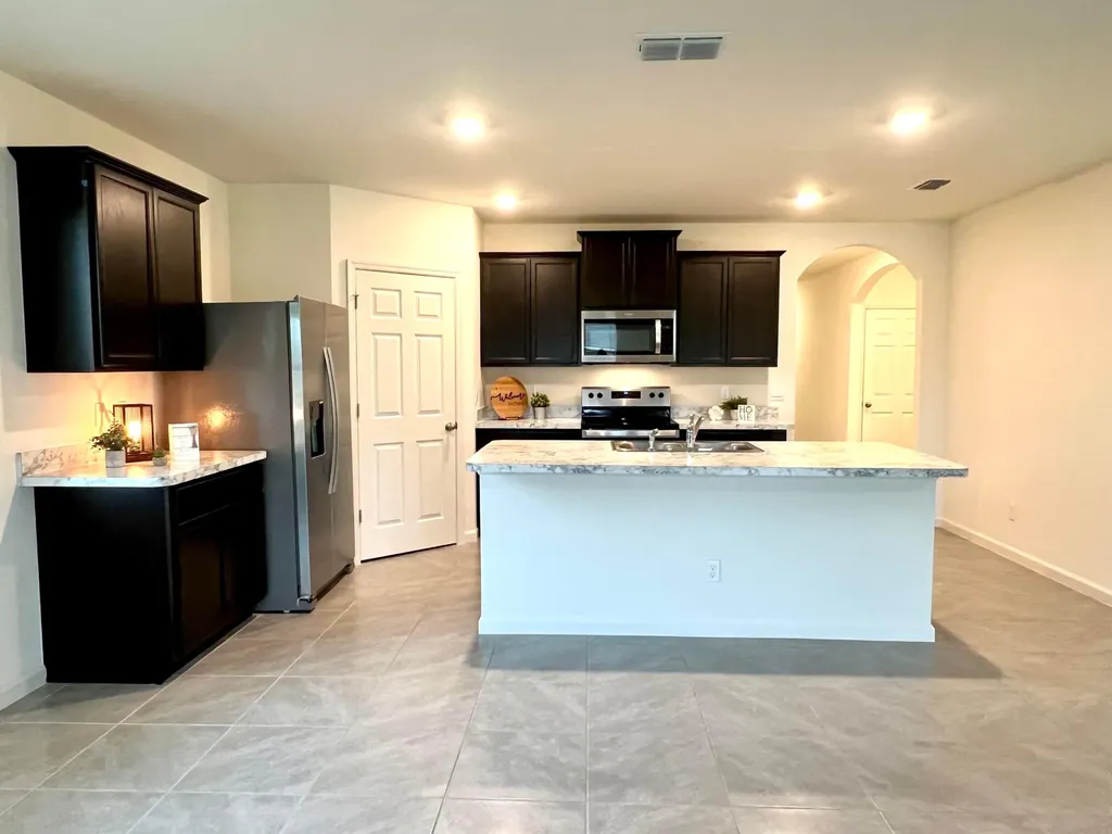 4011 SW Kidd Court Port St Lucie FL 34953