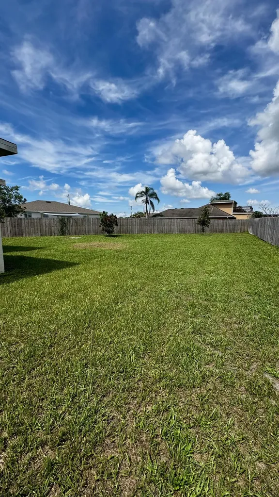 4011 SW Kidd Court Port St Lucie FL 34953