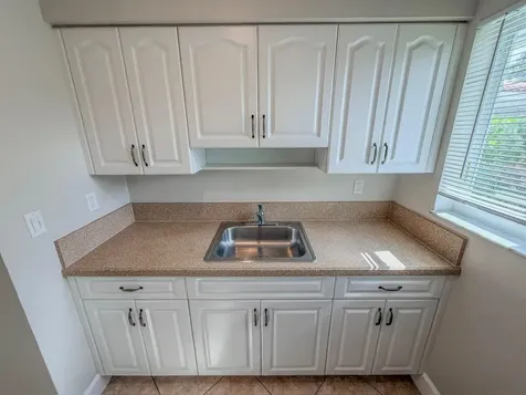 541 NE 44th Street Boca Raton FL 33431