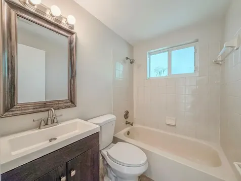 541 NE 44th Street Boca Raton FL 33431