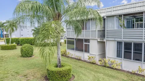 723 Flanders P Delray Beach FL 33484