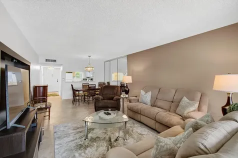 3212 Strawflower Way Lake Worth FL 33467
