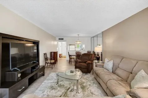 3212 Strawflower Way Lake Worth FL 33467