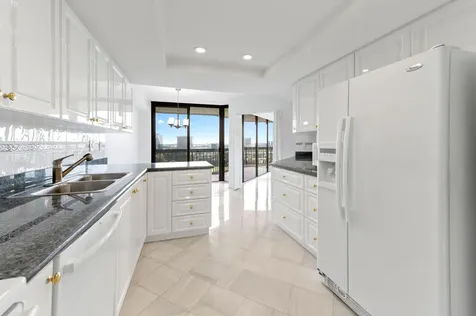 1900 Consulate Place West Palm Beach FL 33401