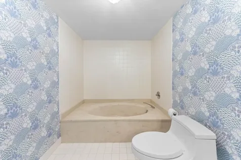 1900 Consulate Place West Palm Beach FL 33401