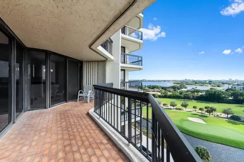 1900 Consulate Place West Palm Beach FL 33401