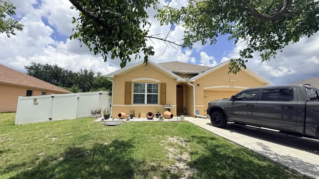 2369 SW Barber Lane Port St Lucie FL 34984