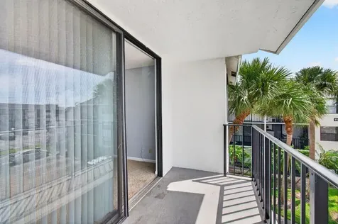 724 Executive Center Drive West Palm Beach FL 33401