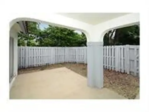1371 Cottonwood Circle Weston FL 33326