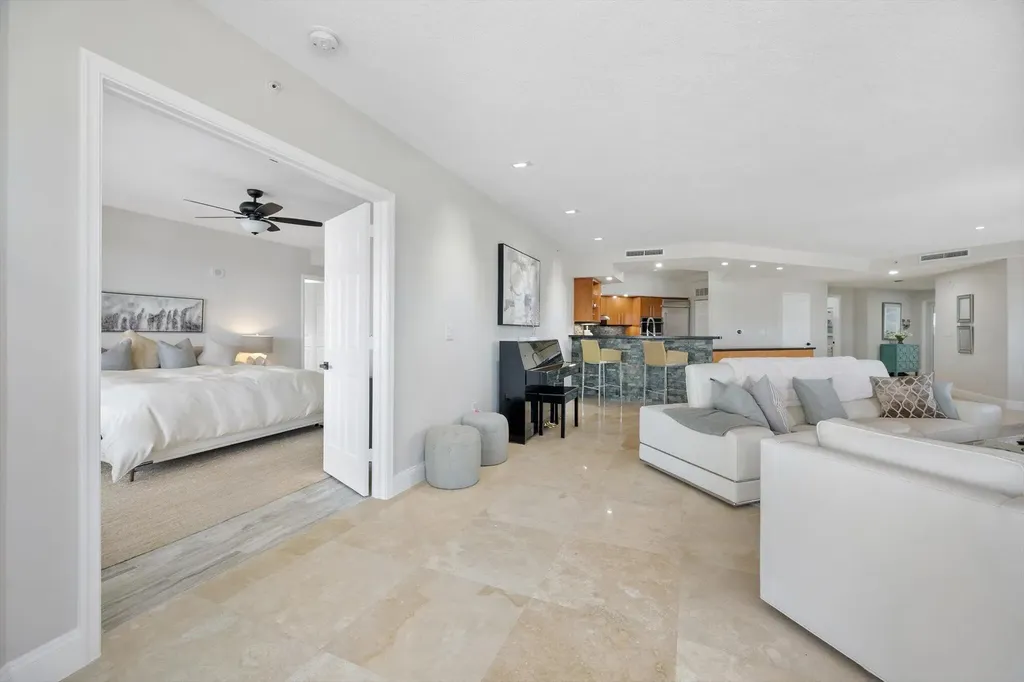 615 Bayshore Drive Fort Lauderdale FL 33304
