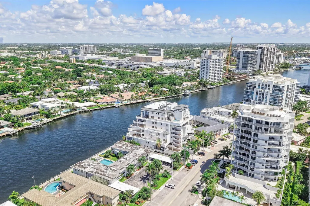 615 Bayshore Drive Fort Lauderdale FL 33304