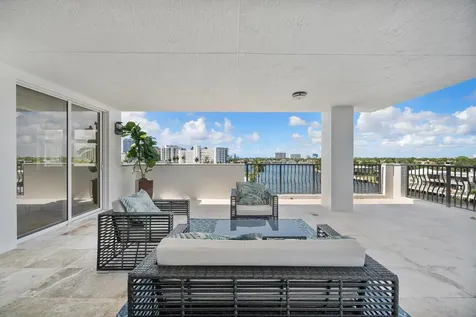 615 Bayshore Drive Fort Lauderdale FL 33304