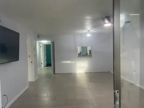 4141 NW 44th Avenue Lauderdale Lakes FL 33319