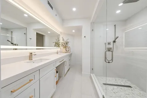 5250 N Ocean Drive Singer Island FL 33404