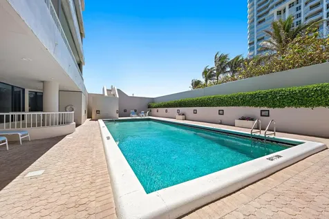 5250 N Ocean Drive Singer Island FL 33404