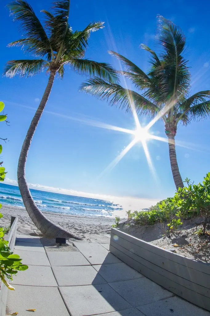 3221 S Ocean Boulevard Highland Beach FL 33487