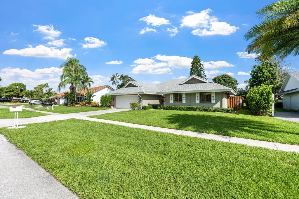 13471 Barberry Drive Wellington FL 33414