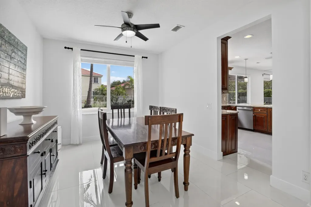 3701 Condor Court Weston FL 33331
