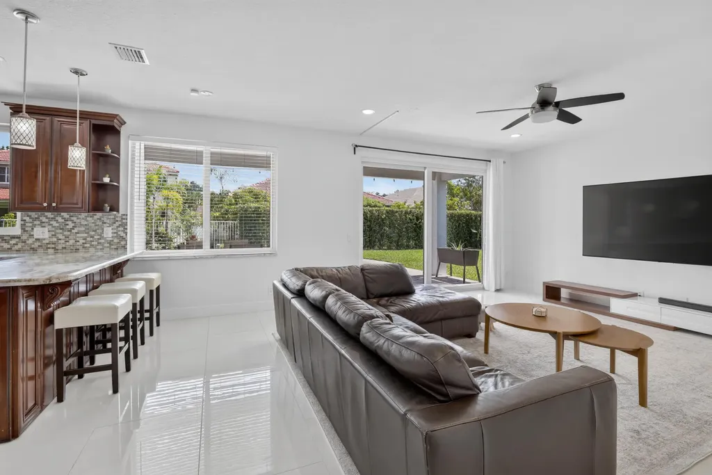 3701 Condor Court Weston FL 33331