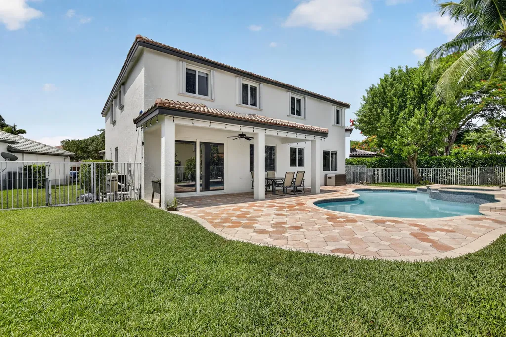 3701 Condor Court Weston FL 33331