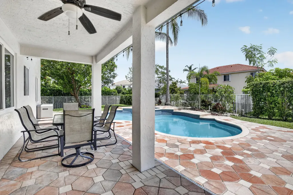 3701 Condor Court Weston FL 33331