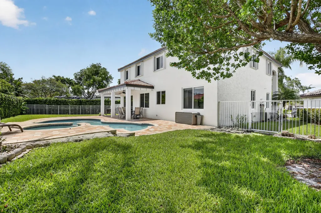 3701 Condor Court Weston FL 33331