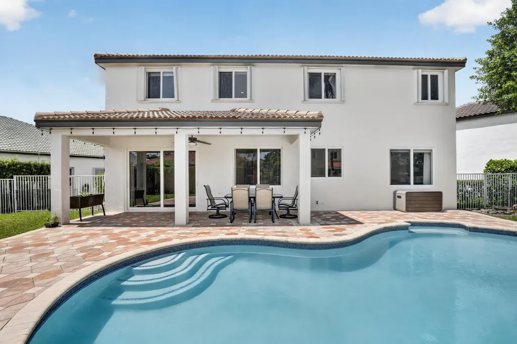 3701 Condor Court Weston FL 33331