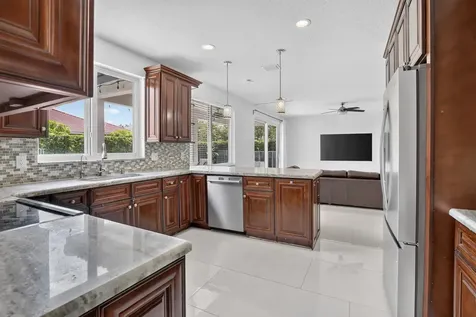 3701 Condor Court Weston FL 33331