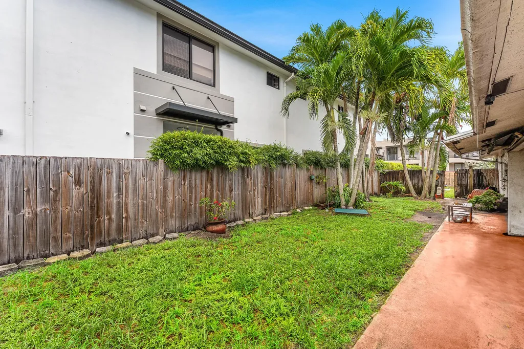 312 SW 9th Street Fort Lauderdale FL 33315