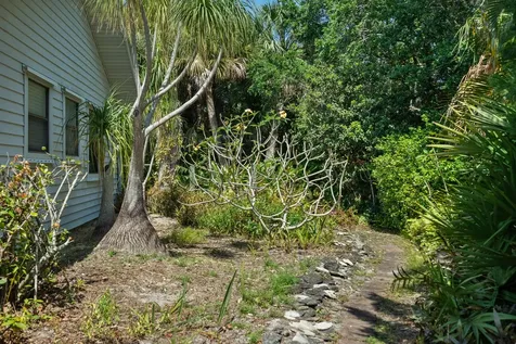 700 NW North River Drive Stuart FL 34994