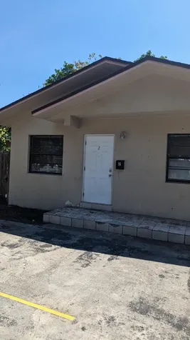 1944 Taft Street Hollywood FL 33020