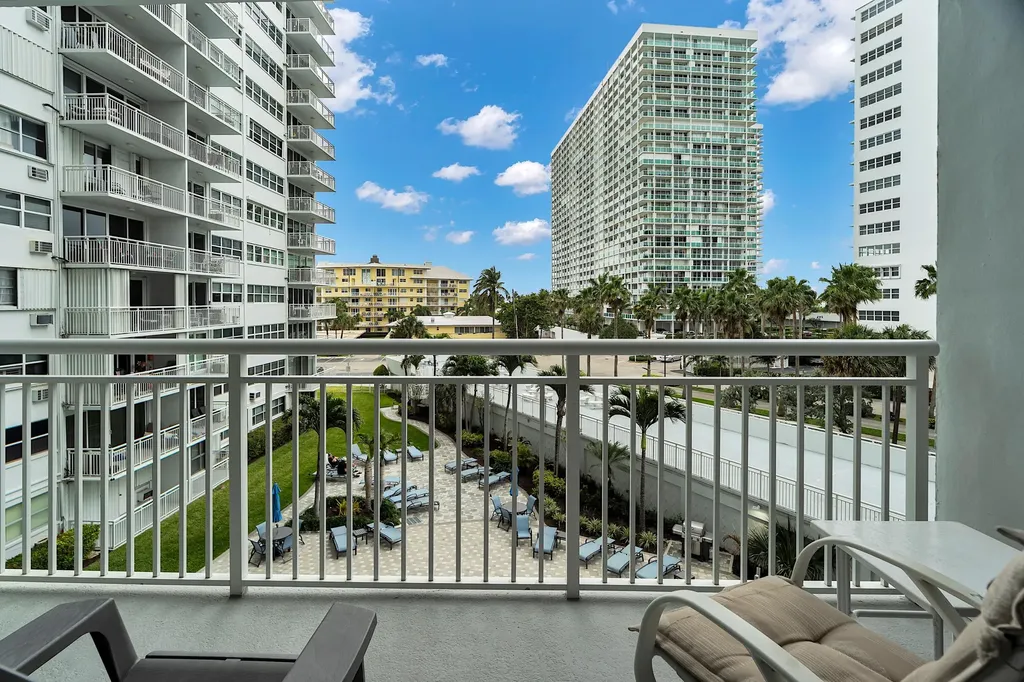 1920 S Ocean Drive Fort Lauderdale FL 33316