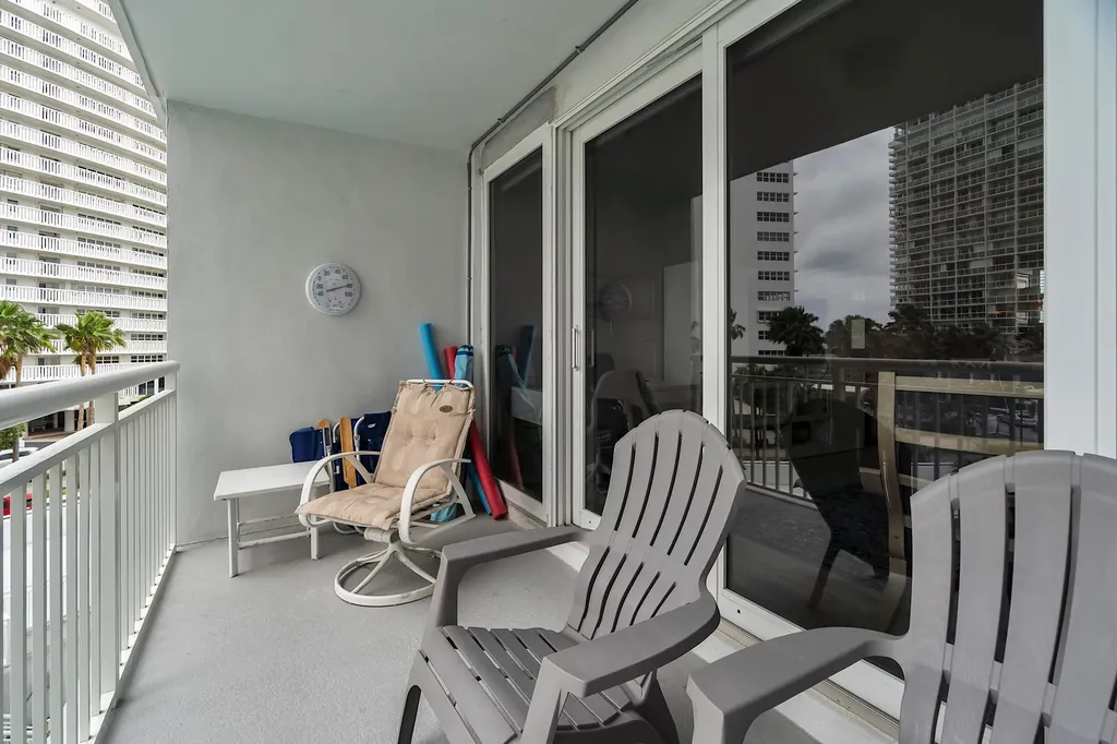 1920 S Ocean Drive Fort Lauderdale FL 33316