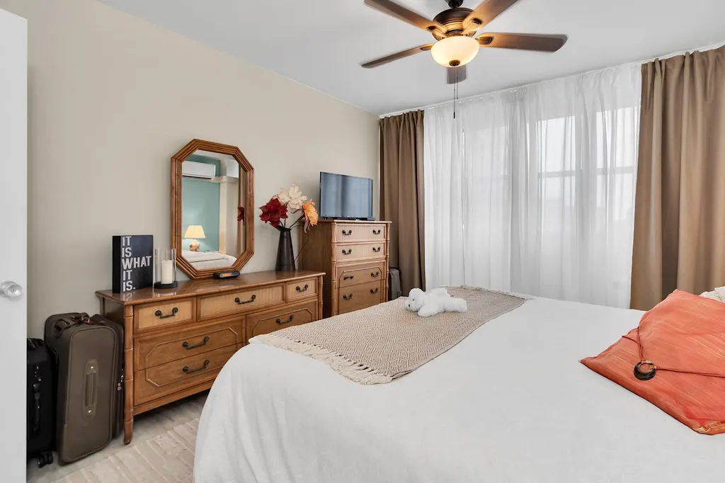 1920 S Ocean Drive Fort Lauderdale FL 33316