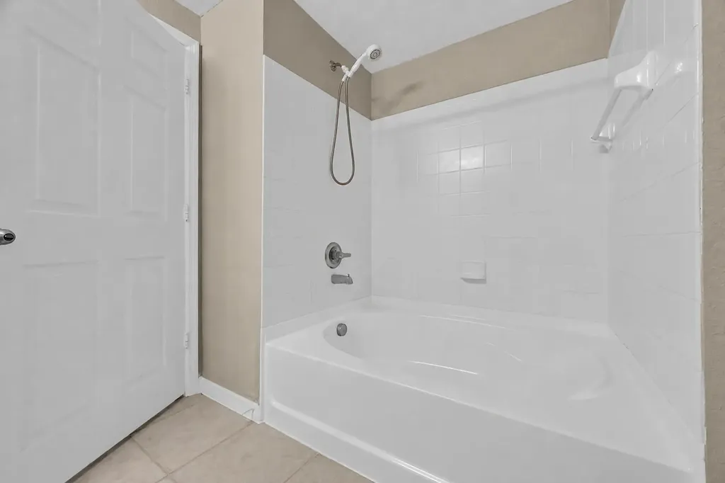 196 SE Kitching Circle Stuart FL 34994