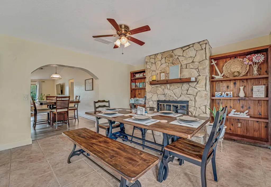 427 Las Palmas Street Royal Palm Beach FL 33411