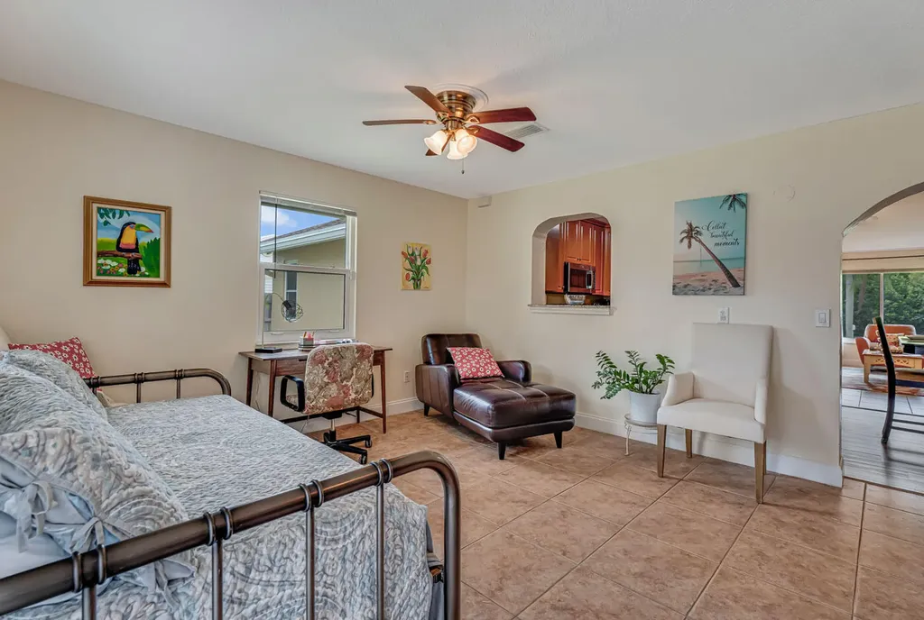 427 Las Palmas Street Royal Palm Beach FL 33411