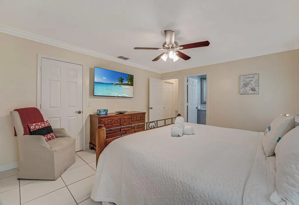 427 Las Palmas Street Royal Palm Beach FL 33411