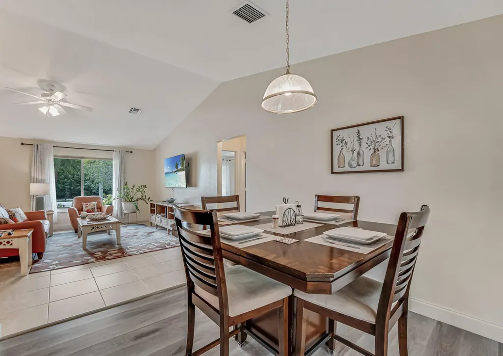 427 Las Palmas Street Royal Palm Beach FL 33411