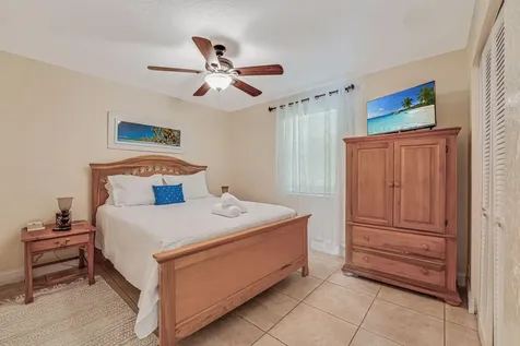 427 Las Palmas Street Royal Palm Beach FL 33411